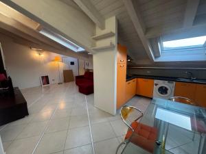 Casa Mary, a comfortable attic apartment near the beach