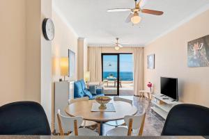 Cozy 1-Bedroom by the Cliffs