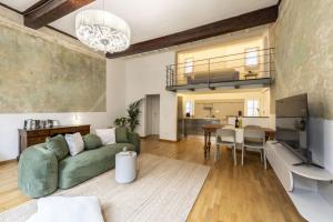 The New Bela Luxury Service Apartment