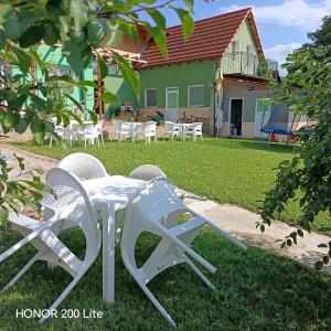 La Nera cazare apartamente - camere