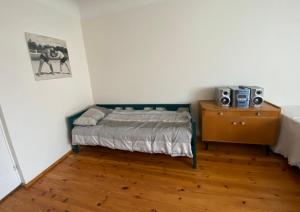 Spacious 2 BR apartment near beach