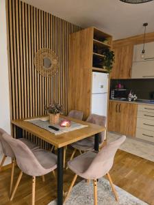 Verona Lakic Vrnjacka Banja
