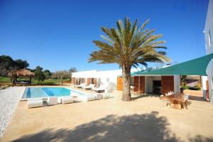 WHITE OASIS Ibiza Villa