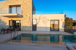 Villa Gaia - Stone Villa with Pool near Matala & Kommos