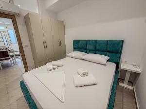 Saranda Seacret Suites