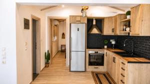 Navis Luxury