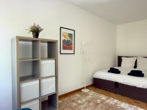 Chic and Spacious 2 rooms -Near Champs-Élysées - Victor Hugo