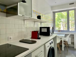 Chic and Spacious 2 rooms -Near Champs-Élysées - Victor Hugo