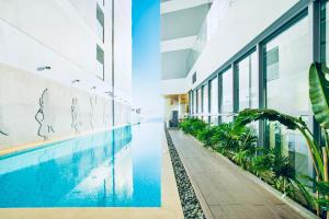 Azure Bay Panorama Apartments Nha Trang
