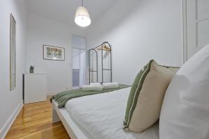 Vita Portucale ! Cosy 2 Br Apartment Campo Ourique