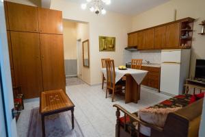 Apartment with courtyard and gazebo