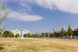 Central apartment In Hull, Sleeps 2, Free parking