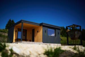 Rasarit Cabin