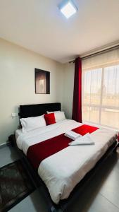 Rorot modern 2 bedroom home away from home