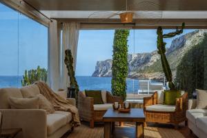 Panoramic Sea View Villa in Dénia