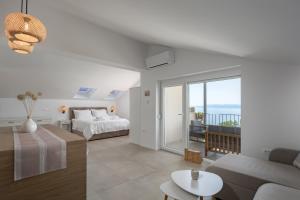 Holiday Home Elora Seaview Private Pool And Garden - Happy Rentals