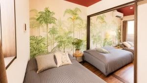 LEON RESORT Osaka bay Max10 people USJ 5min Namba 12min Osaka Sta 5min Shinsaibashi Osaka Castle 14min Chidoribashi Station 5min walk Best Location USJ5分 なんば12分 大阪駅5分 千鳥橋徒歩5分 心斎橋大阪城14分
