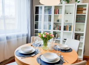 EMiLY GREY APARTMENT