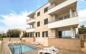 Lovely Home In Kozino