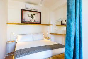 Pazzariello Roof by NapoliApartments