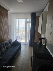 Tomis Villa 303