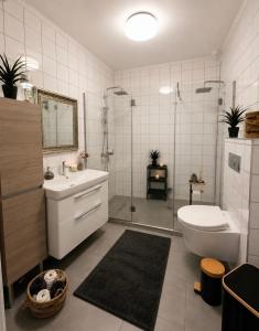 Lerosa Aaluna -Old Town Luxury Boutique Apartment , Sleeps 6