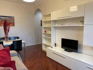 Adriano Metro & Comfort Suites - Affitti Brevi Italia