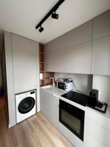 Burebista 2 Central Exclusive Studio
