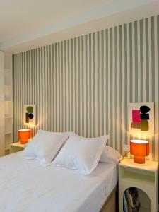 Premium Front Sea View & Pool Flat