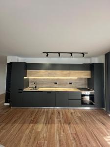 City & Sea Apartment