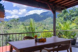 DWM Oemah Bening By Reccoma