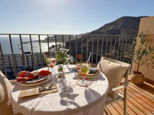Sunset Balcony & Sea Views in Patalavaca Apt 08
