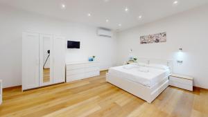 Garda Hub Suite by Booking Garda Lake