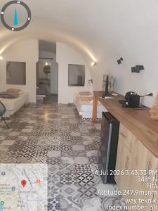 FIRA BLOOM ROOMs