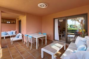 Casares Beach Golf Apartment