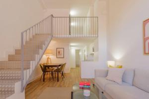 Premium Renovated Loft near Santander Park