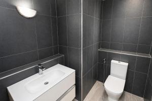 Modern 2BR Oasis with Pool View -Taghazout Bay