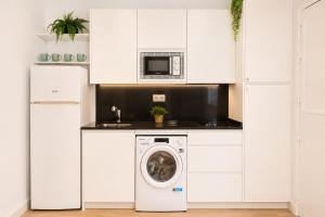 Marquina Beach Studio