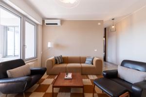 Skyline View - Design Apartment - Bicocca Metro