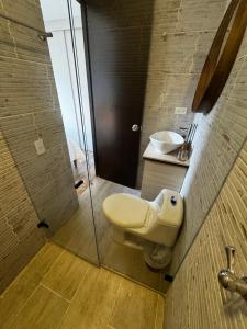 2205 Apartamento Poblado en la zona rosa de medellín