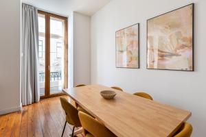 Elegant 2-Bedroom Apartment in Central Lisbon