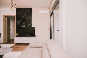 RAYA Apartments