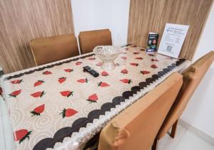 Apartamento 112 Pé na Praça 1 vaga Garagem 4 Hóspedes
