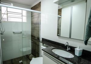 Apartamento 112 Pé na Praça 1 vaga Garagem 4 Hóspedes