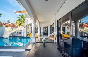 Lemon beach pool villa