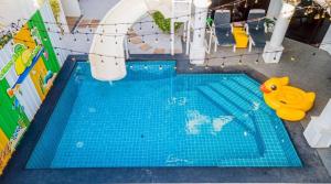 Lemon beach pool villa