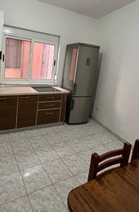 Salt & Sand Apartment-Near Beach-Fast Wi-Fi