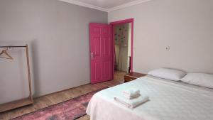 Maşukiye pink house bungalow
