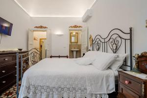 San Michele Heritage Historic residence in the center