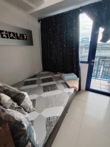 Sea Residences MOANA Staycation